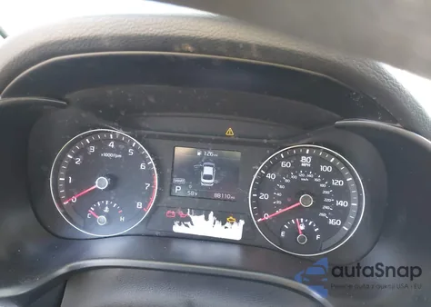 2019 Kia Forte Lxs z USA, uszkodzony, nr VIN 3KPF24AD4KE093418